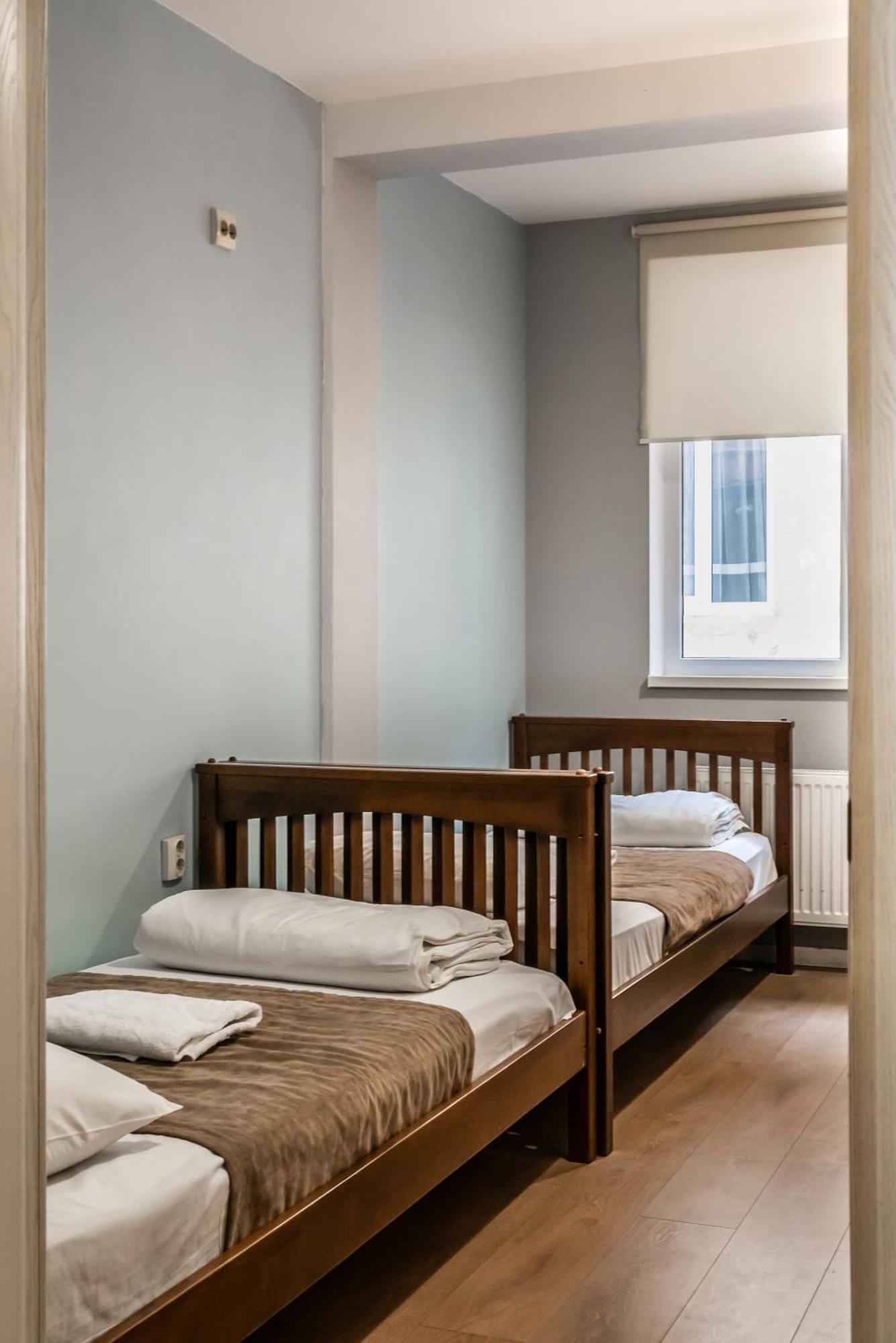Gar'Is Hostel Lviv Ngoại thất bức ảnh