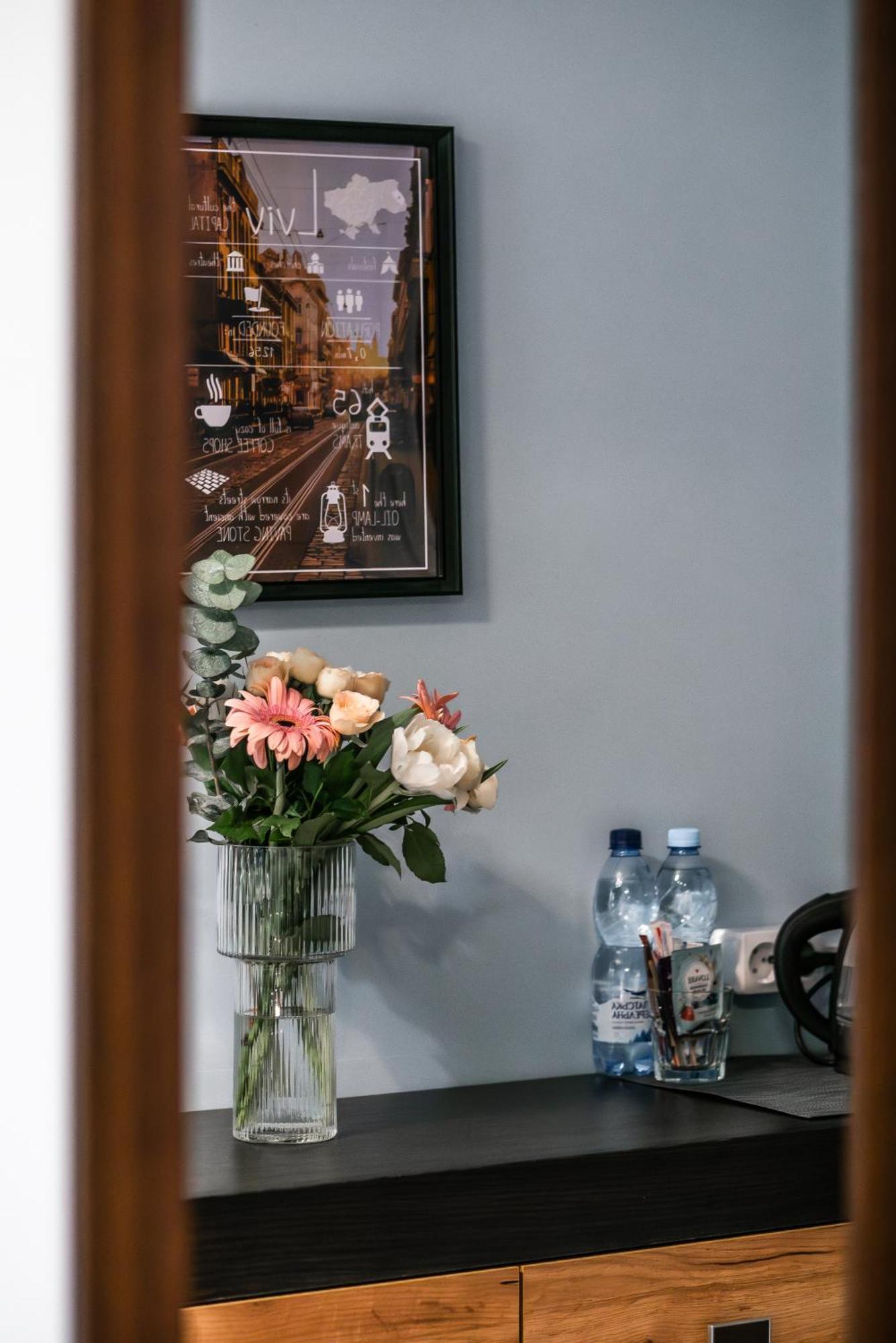 Gar'Is Hostel Lviv Ngoại thất bức ảnh