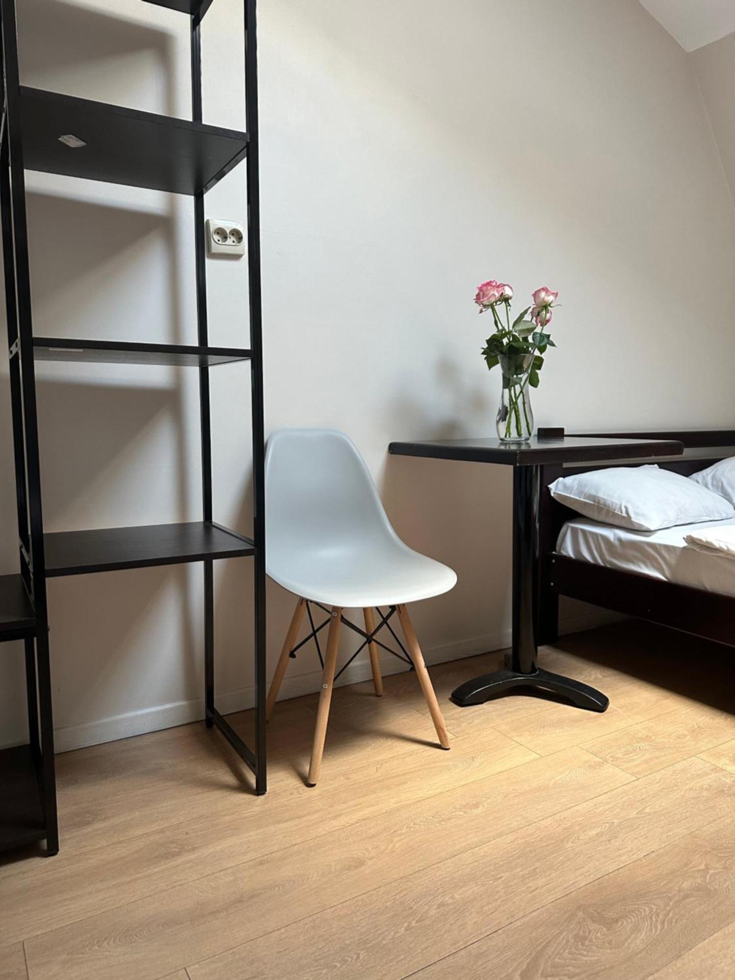Gar'Is Hostel Lviv Ngoại thất bức ảnh