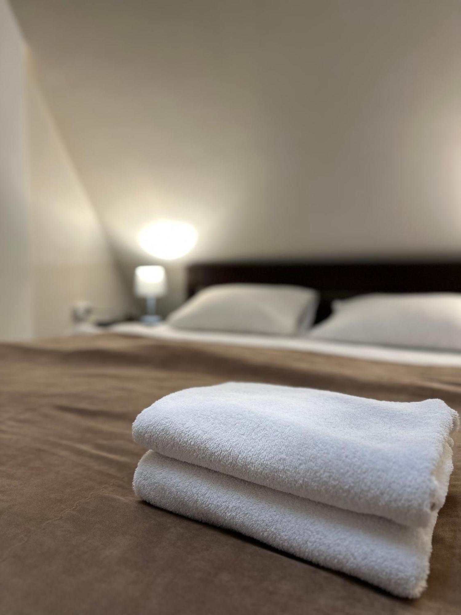 Gar'Is Hostel Lviv Ngoại thất bức ảnh