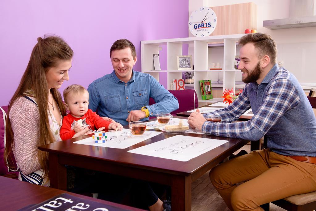 Gar'Is Hostel Lviv Ngoại thất bức ảnh
