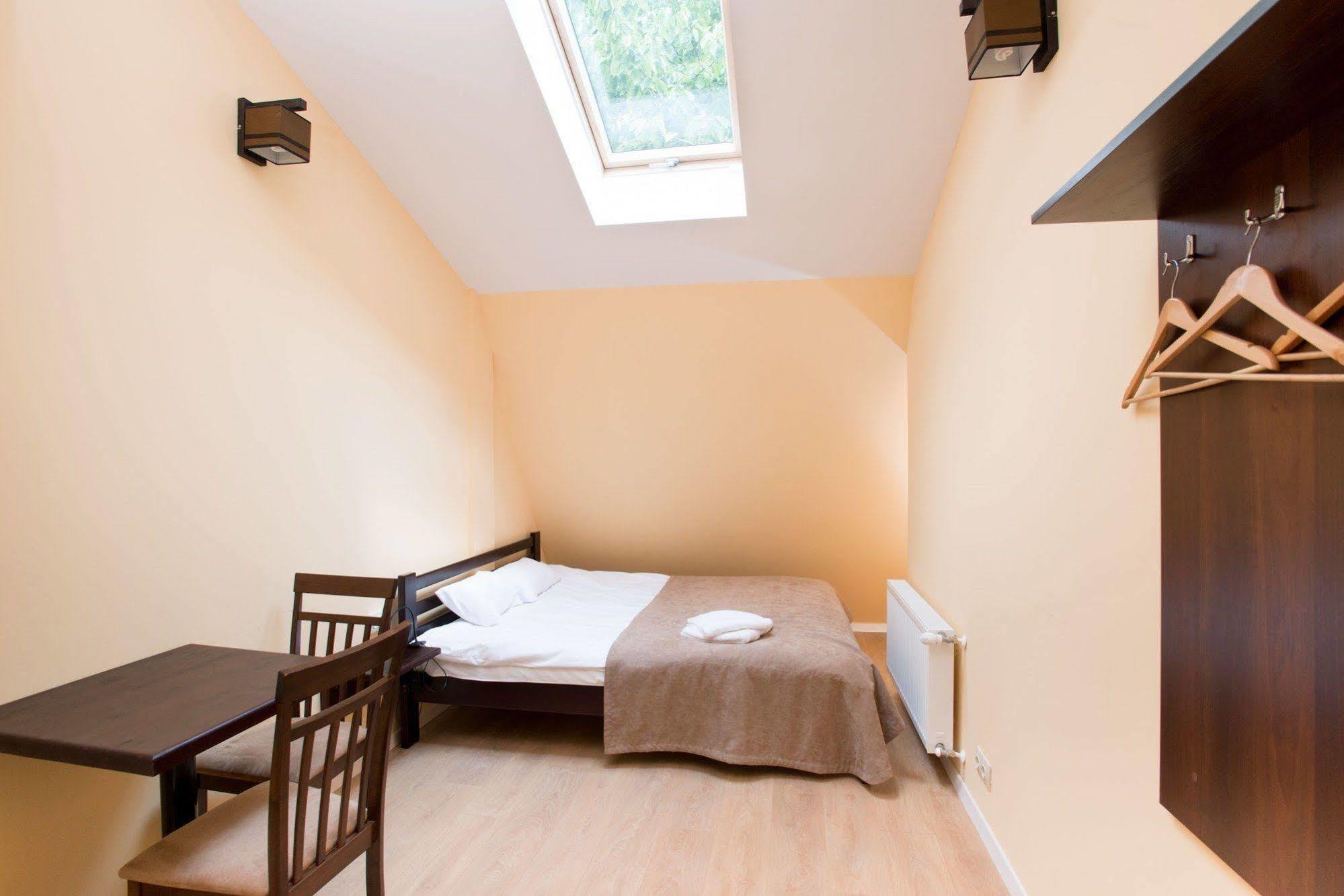 Gar'Is Hostel Lviv Ngoại thất bức ảnh